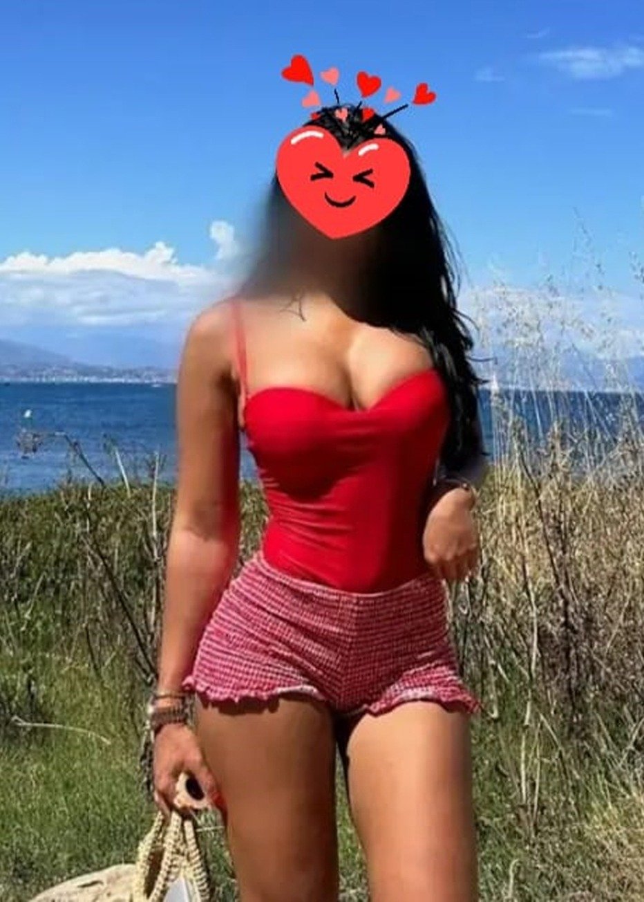 KARLA, chica de compañía en Motril